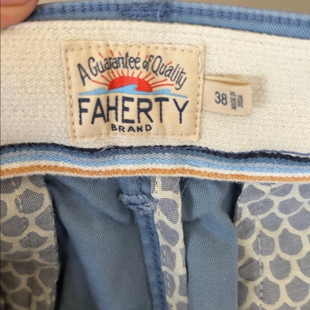 Faherty Blue shorts movement chino 8” 38 men’s